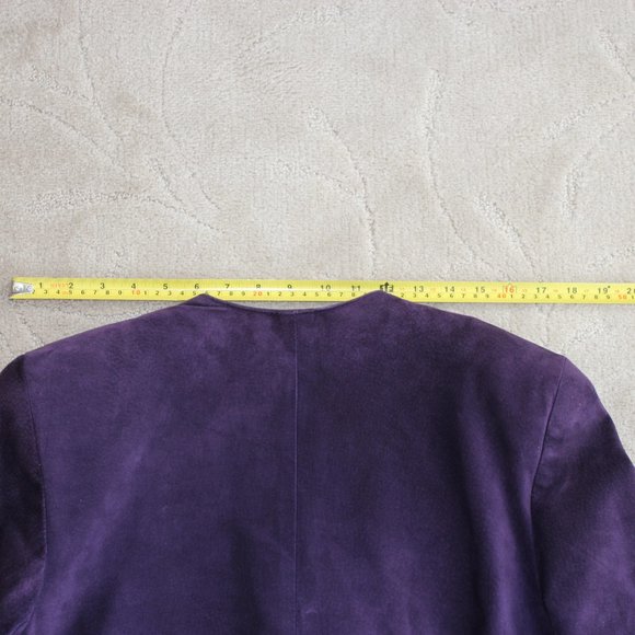 Danier Suede Crop Jacket - Picture 12 of 13